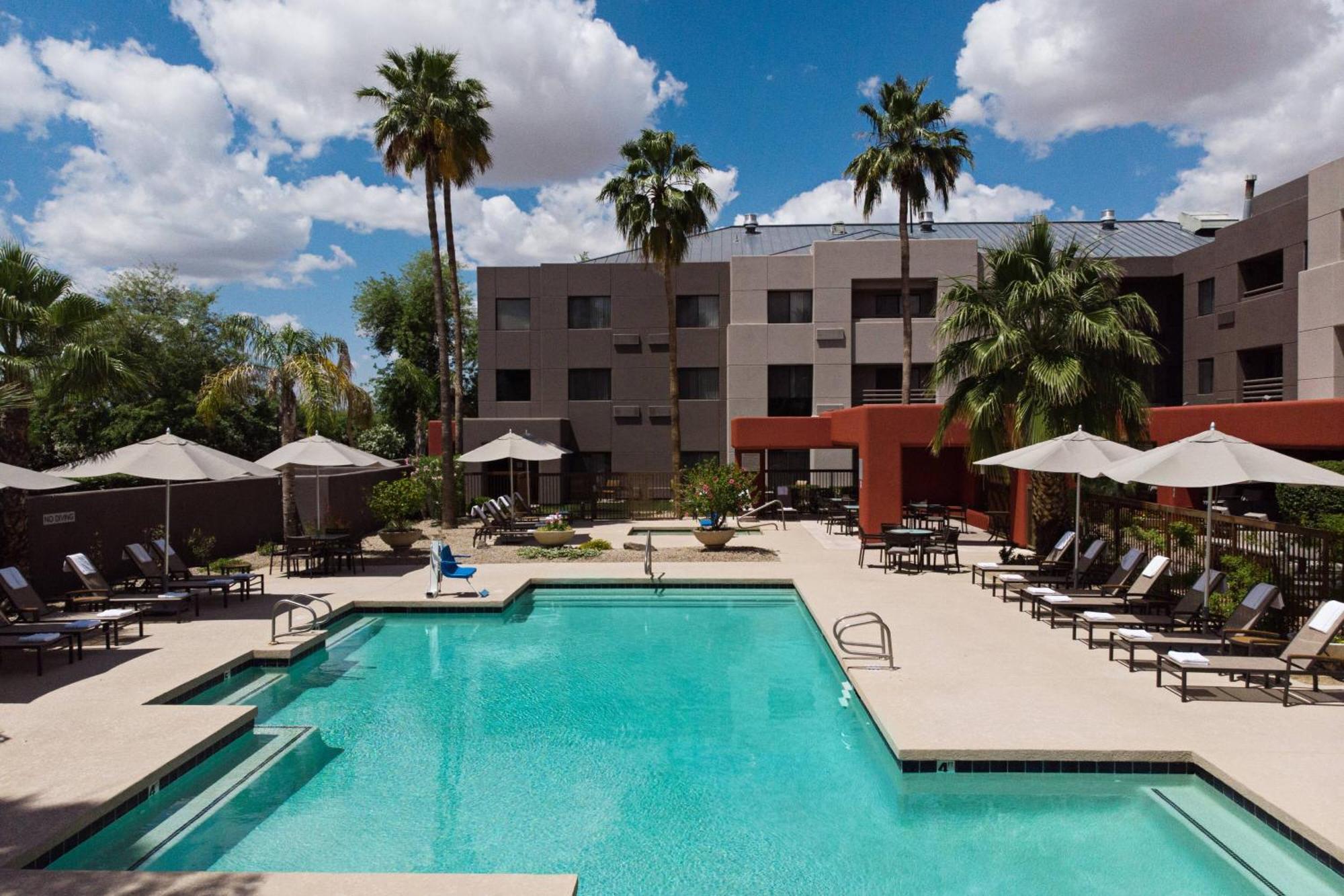 Courtyard Scottsdale North Hotel Exterior foto